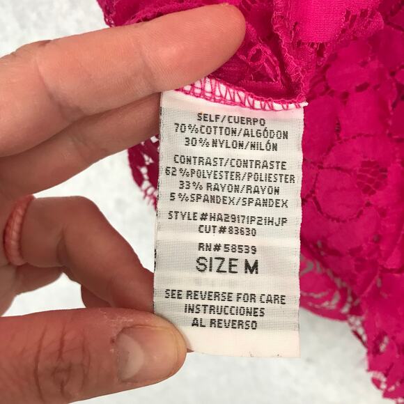 Nanette Lepore Top Womens Medium Pink Floral Lace Scalloped Feminine Sheer Twee‎ - Picture 9 of 10